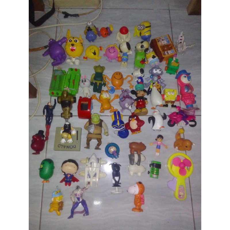 10pcs Mainan bekas preloved McD, HokBen, Minion, DC comics, Hasbro, mattel, hot Wheels, line, kungfu
