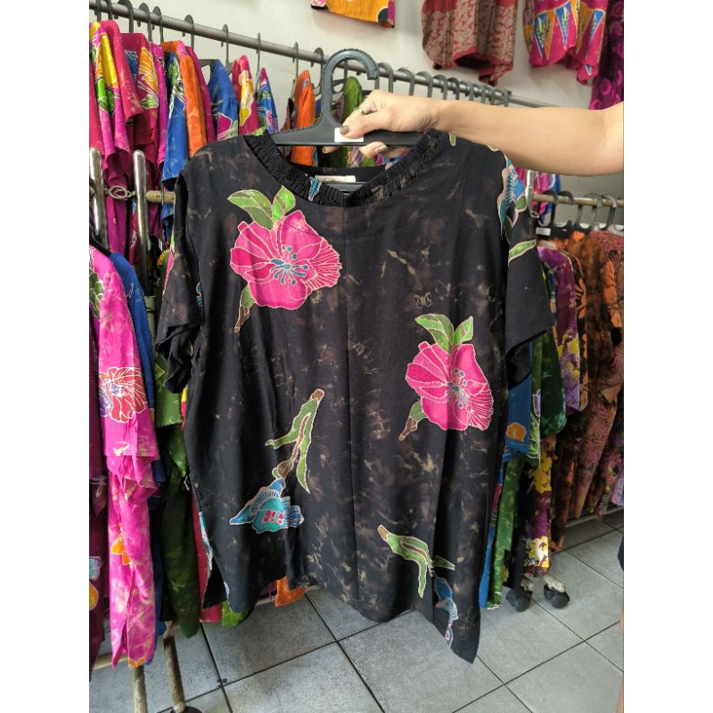 Batik Sunan Celana Pendek Tangan Pendek XL