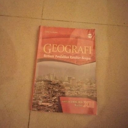 

Buku Geografi Kelas 3 SMA KTSP 2006