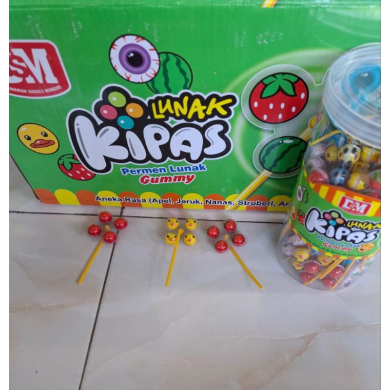 

PERMEN LUNAK MINI KINCIR ISI 50 PCS / PERMEN MATA KIPAS / LUNAK MINI KIPAS