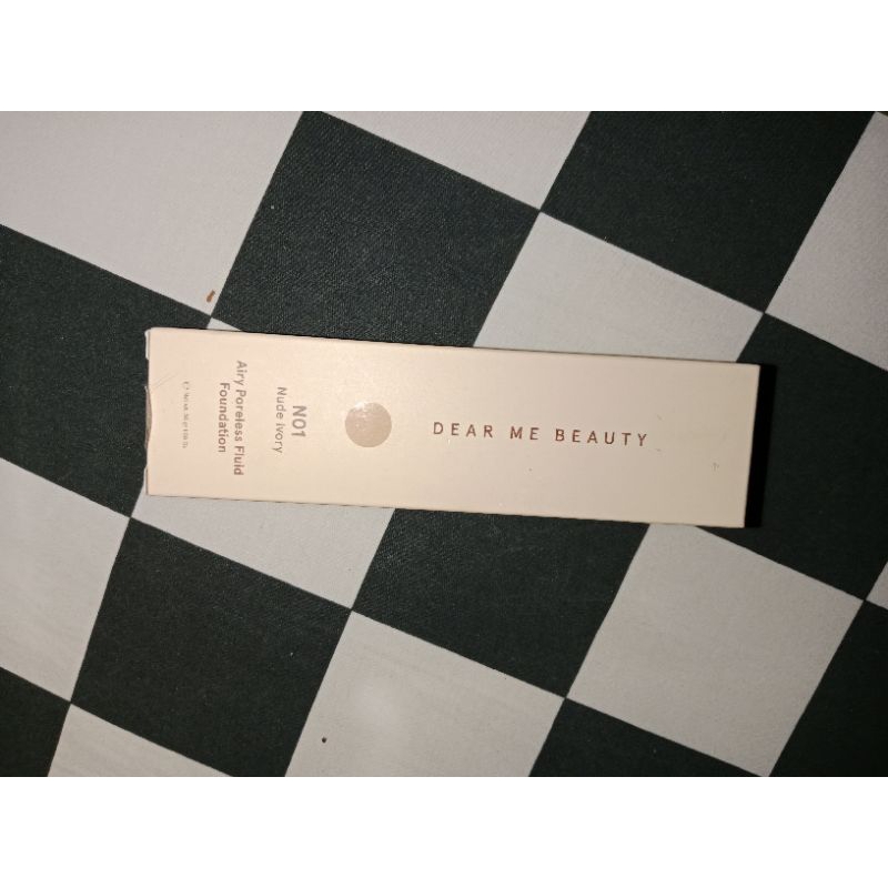 Dear Me Beauty Airy Poreless Fluid Foundation - N01 Nude Ivory