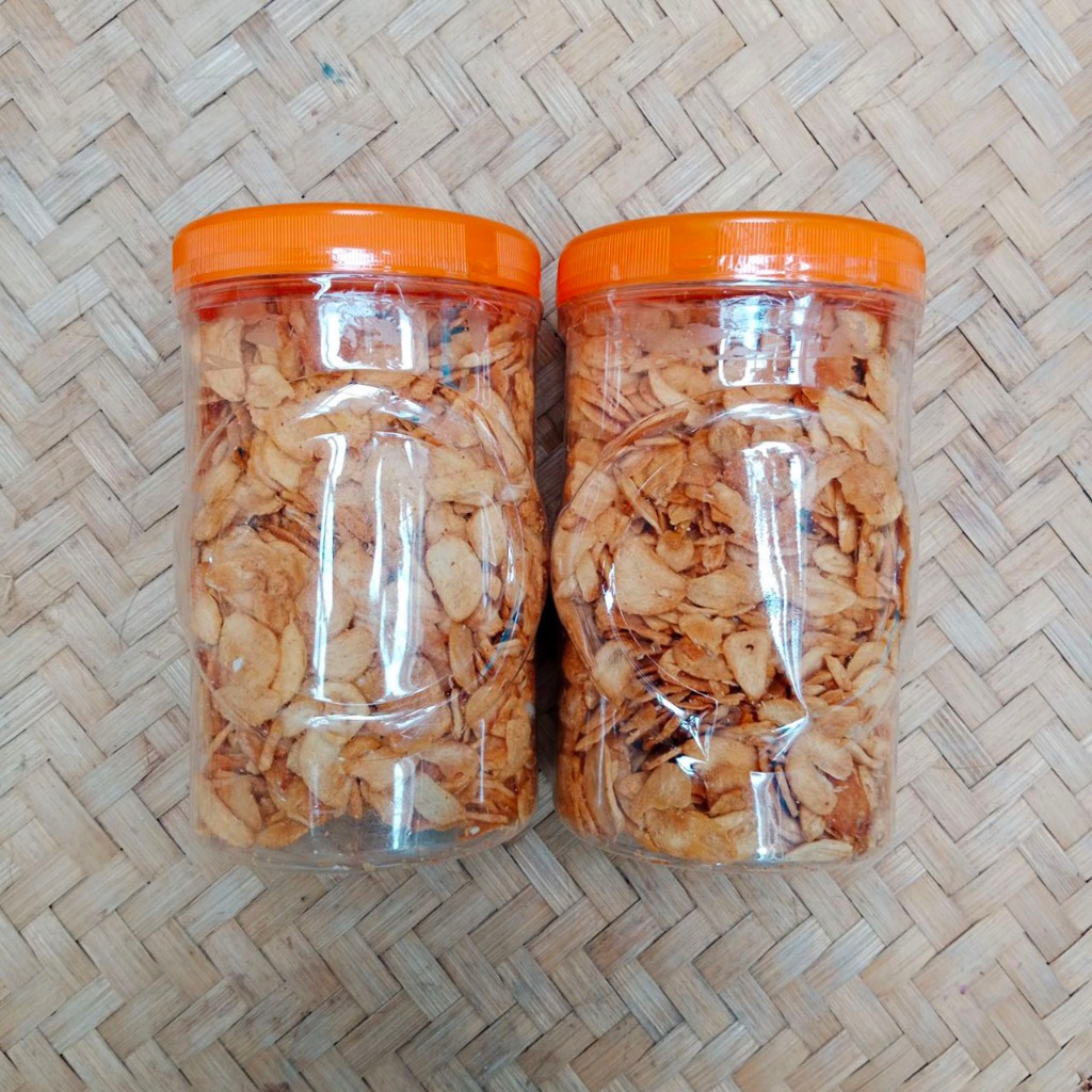 

Jual Bawang Putih Goreng 250g Kemasan Toples Gurih dan Lezat Cocok Untuk Bumbu Masakan