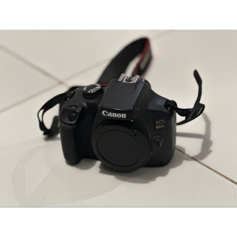 KAMERA CANON 4000D