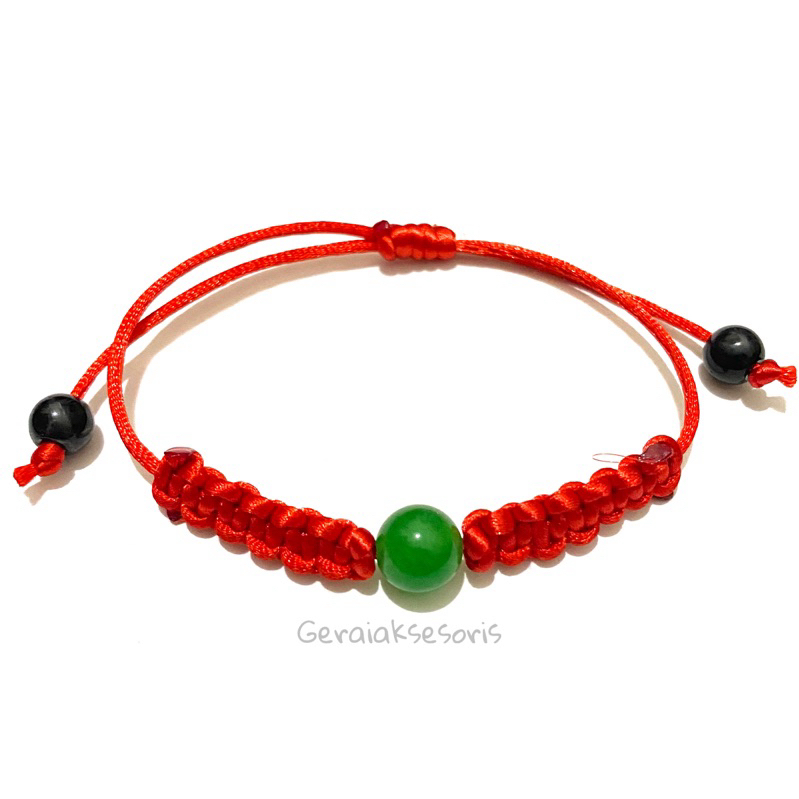 Gelang Giok tali satin merah