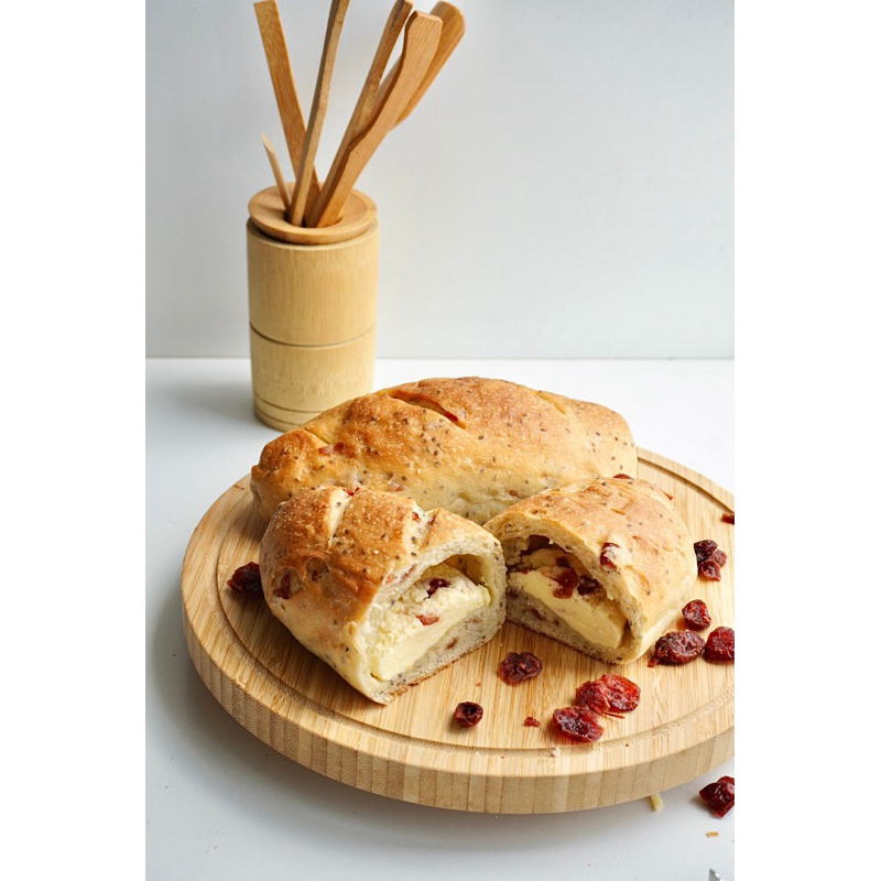 

Sourdough Cranberry Creamcheese (2 PCS) - Less Sugar, Healthier Version