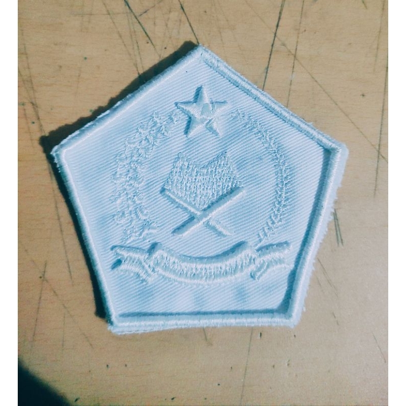 LOGO BORDIR TIMBUL//BADGE BORDIR TIMBUL//PATCH BORDIR TIMBUL//BET BORDIR TIMBUL//LOGO BORDIR TIMBUL/