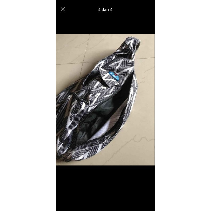 slingbag Kavu hitam putih original