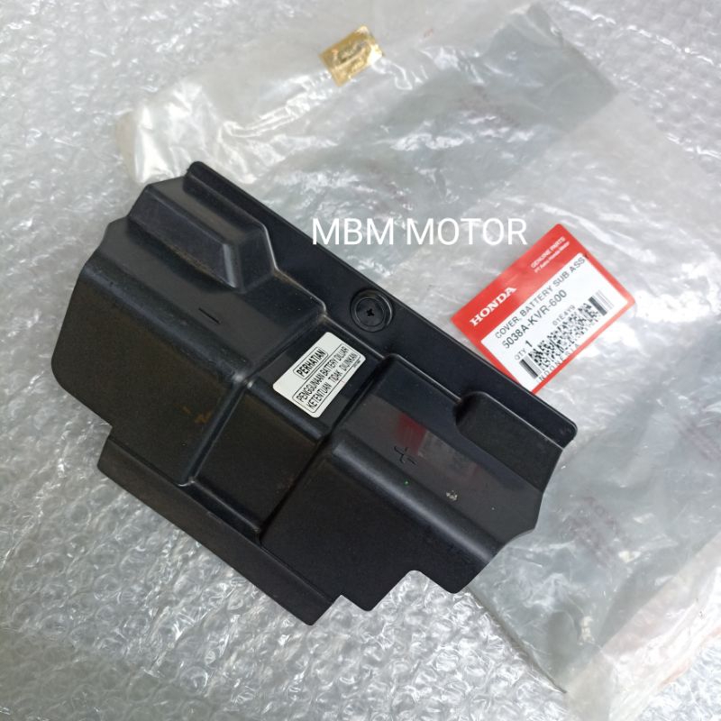 COVER TUTUP ACCU AKI BATTERY HONDA REVO 100 LAMA LANCIP ORI AHM 5038A-KVR-600