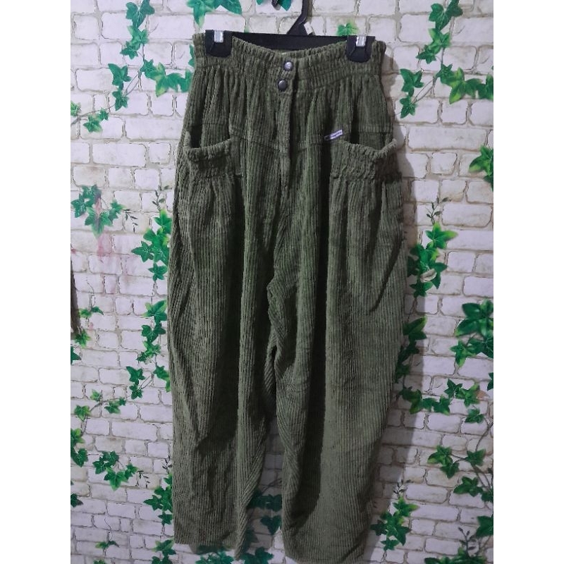 Corduroy Baggy warna Hijau Lumut Premium/Celana corduroy wanita/Corduroy Premium