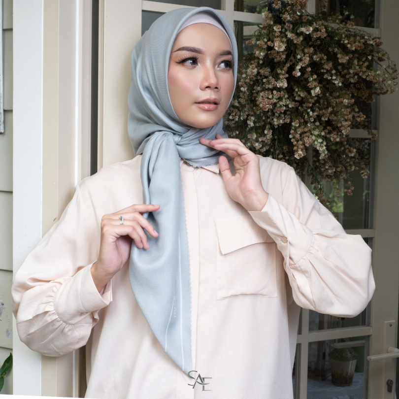 Nusaena scarves - AMARYLLIS SERIES - HIJAB SEGIEMPAT PREMIUM