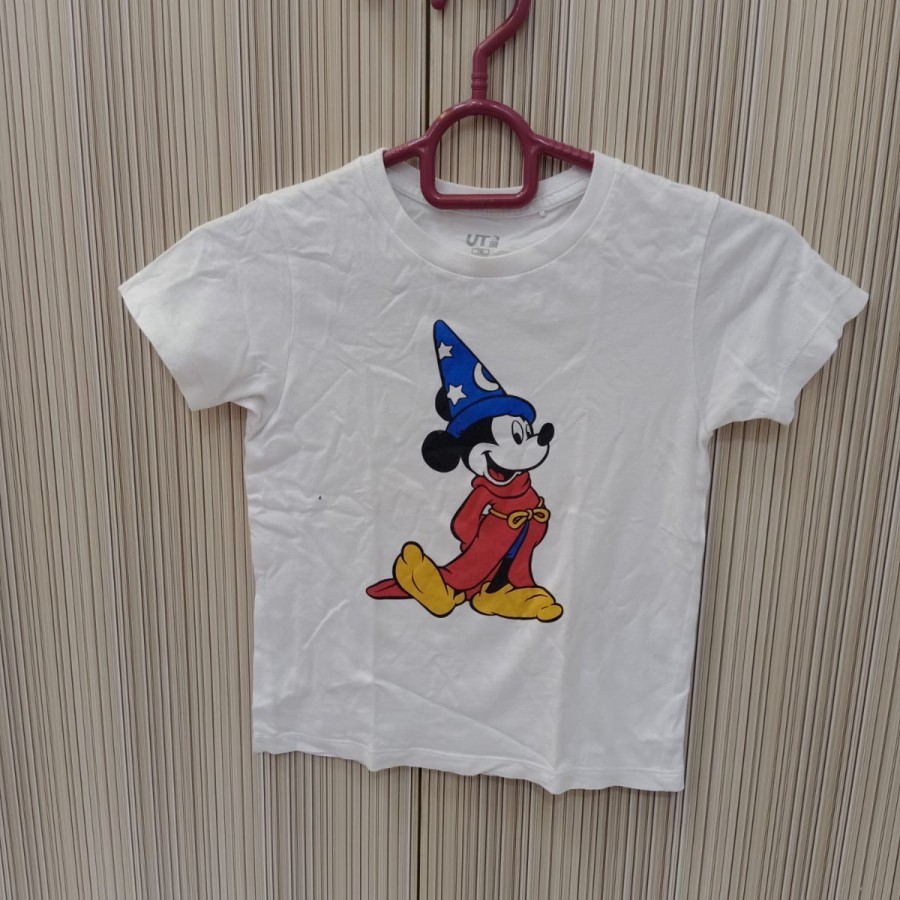 Kaos uniqlo original/kaos uniqlo disney/kaos uniqlo anak/kaos uniqlo