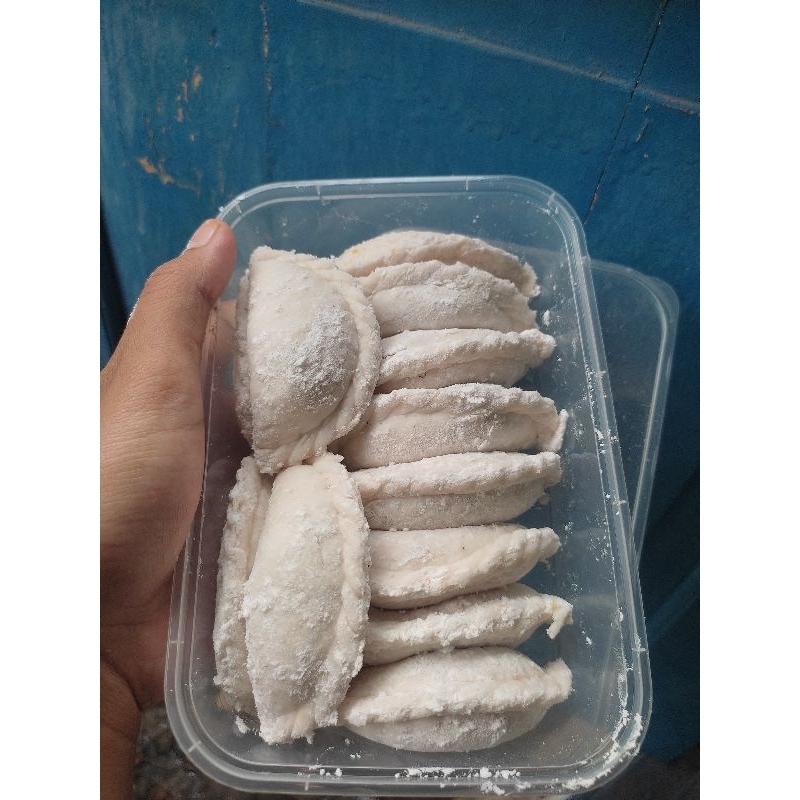 

CIRENG ISI AYAM SUWIR isi 12 Frozen (mentah)