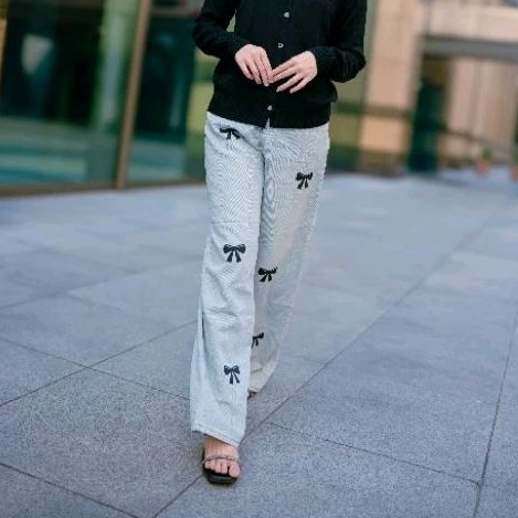 Nyla - Celana Jeans Ribbon Coquetta Pita Bordir