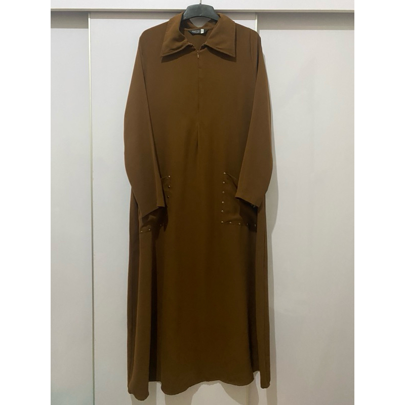 preloved laeeba caramel