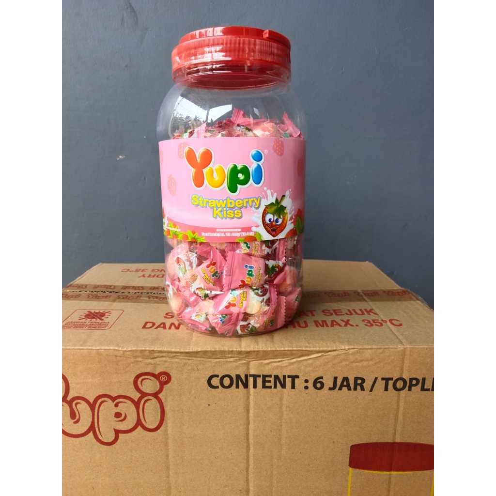 

Permen Yupi Kiss Strawberry Toples/Jar 300gr