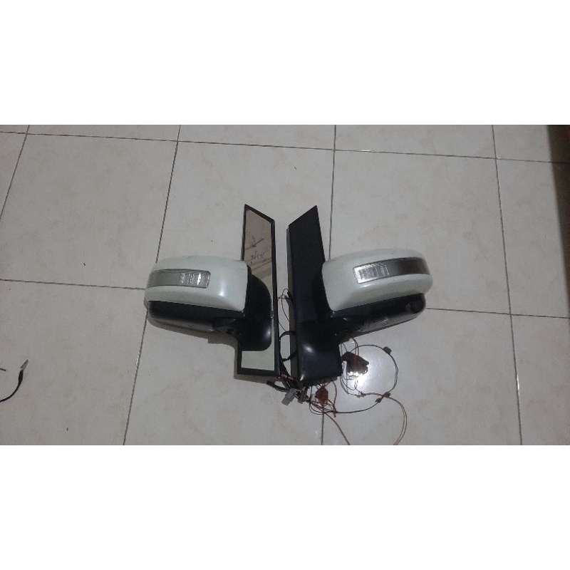 Spion Nissan Serena C25 Retract Kamera