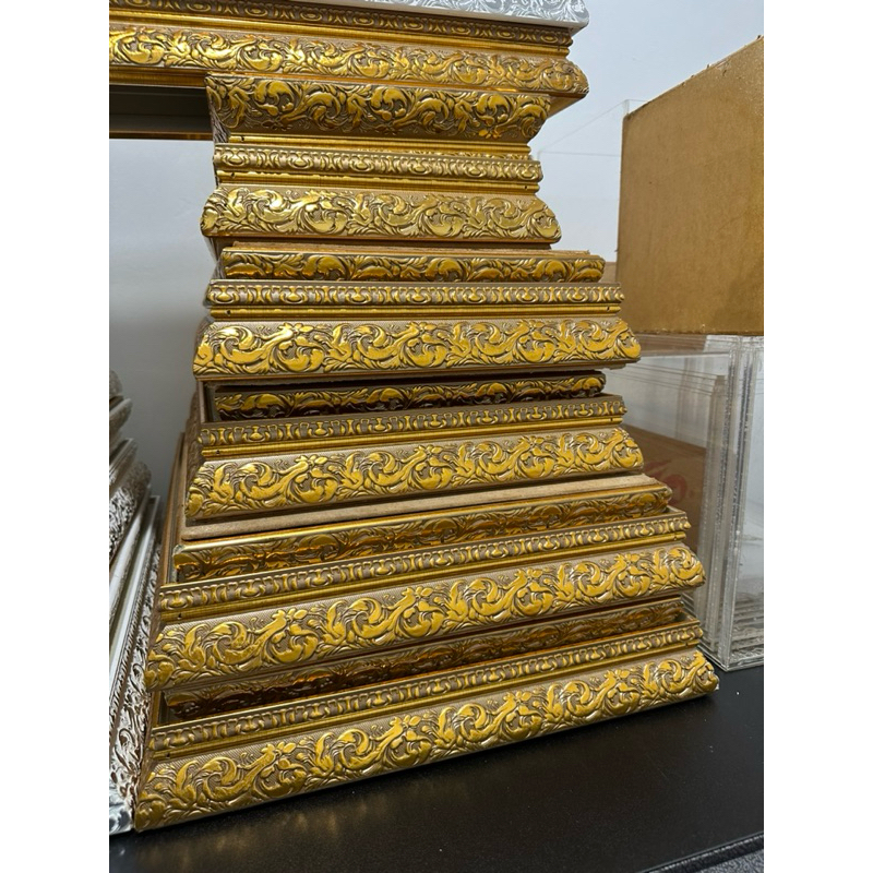 

Box hantaran seserahan akrilik isi 13 motif ukir