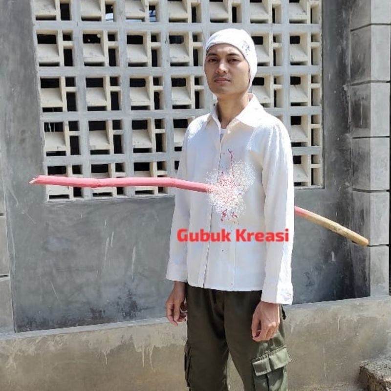 Plat besi kostum karnaval tertusuk bambu runcing | kostum karnaval unik | kostum agustusan | kostum 