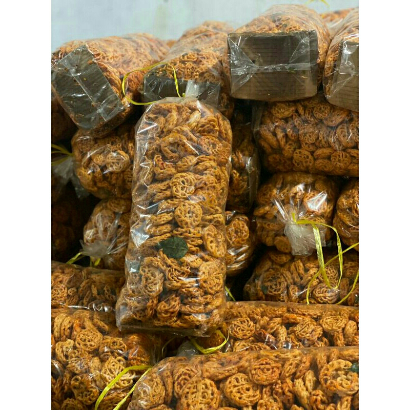 

Krupuk mawar pedas