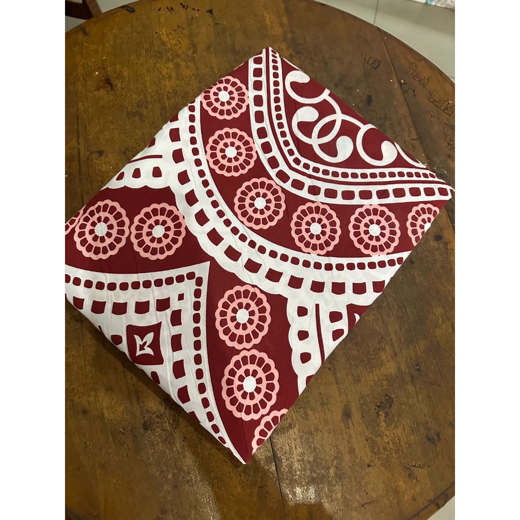 geulis motif batik marron putih