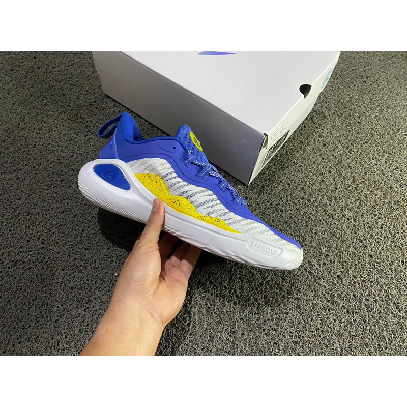 Curry 11 Dub Nation White Blue