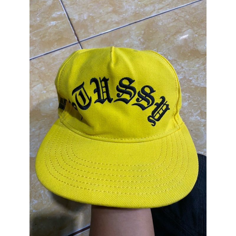 Stussy invaders snapback original