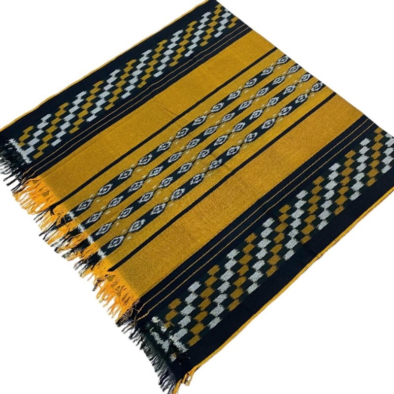 Kain tenun blangket kombinasi warna kuning elegan