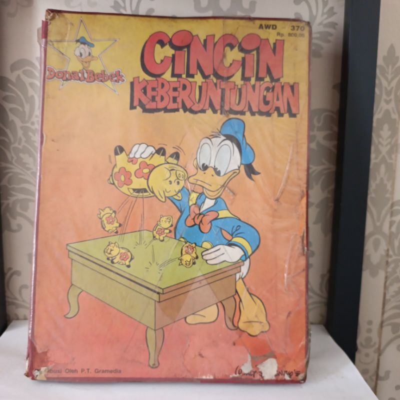 ORIGINAL MAJALAH BUNDEL ALBUM WALT DISNEY DONAL BEBEK - CINCIN KEBERUNTUNGAN