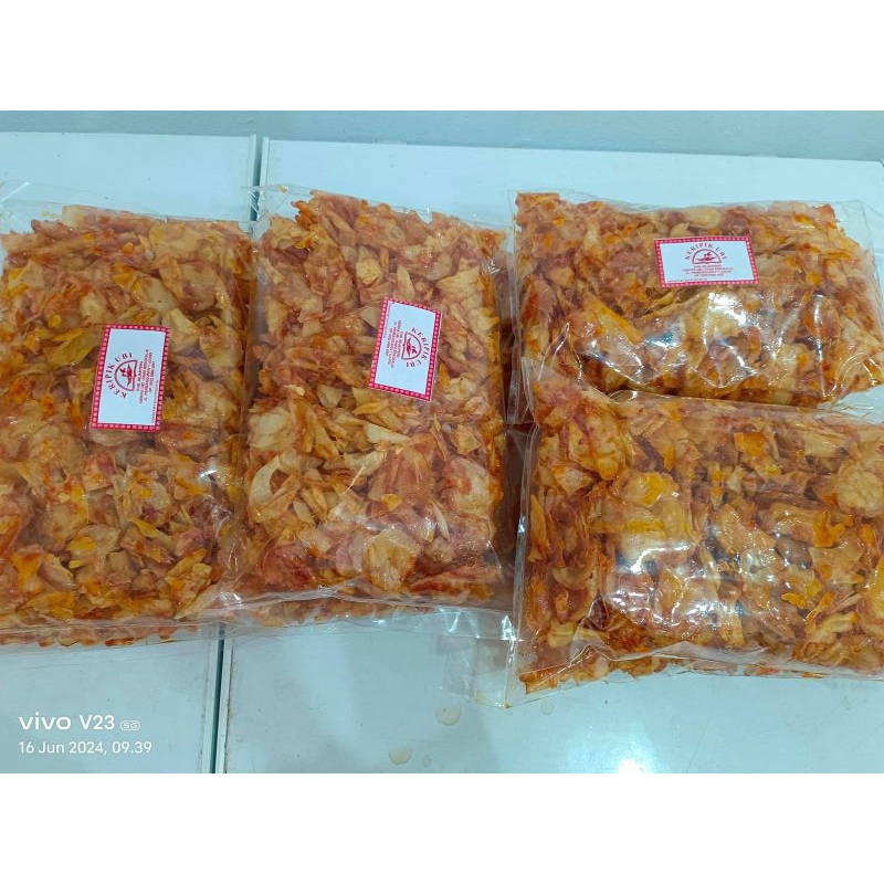 

kerupuk - keripik pedas ati pembangunan 800 gr