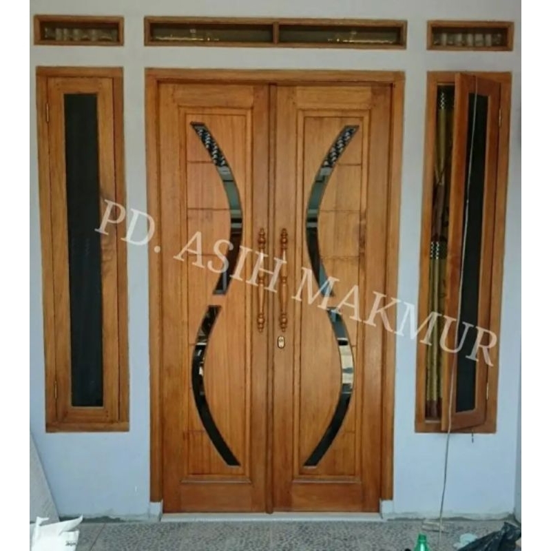 PAKET SET DEPAN KUSEN + PINTU KUPU TARUNG DAN JENDELA KIRI KANAN KAYU MERANTI BAYUR