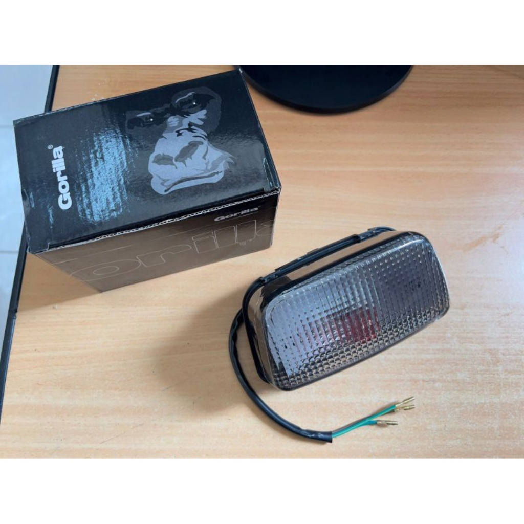 stoplamp blakang tilas tiger 2000 stopan lampu tilas assy tiger lawas merah putih smoke