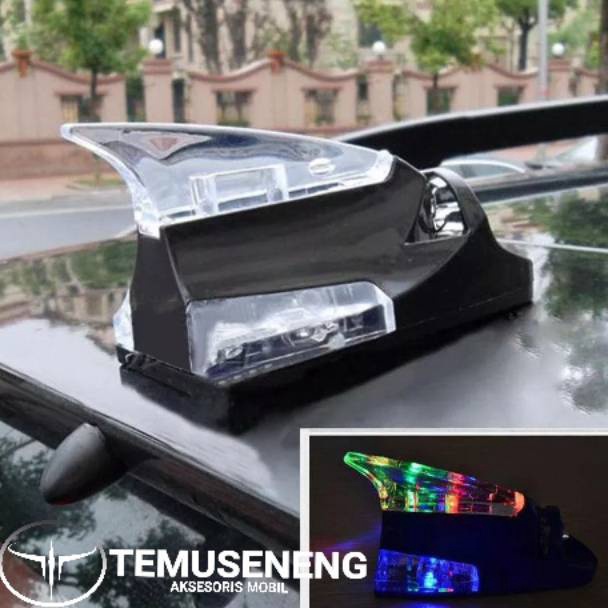 KODE I88Q Antena Hiu Led Mobil Sirip Hiu Nyala Lampu Tenaga Angin Variasi Saja