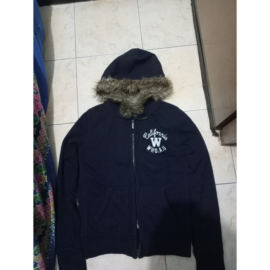 Sweater WHO.A.U California Bahan Sherpa