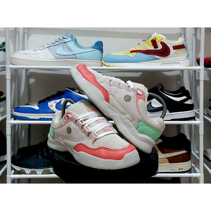 SEPATU SECOND DECEL WOMEN'S SIZE 40 / SNEAKERS / SPORT / FASHION WANITA