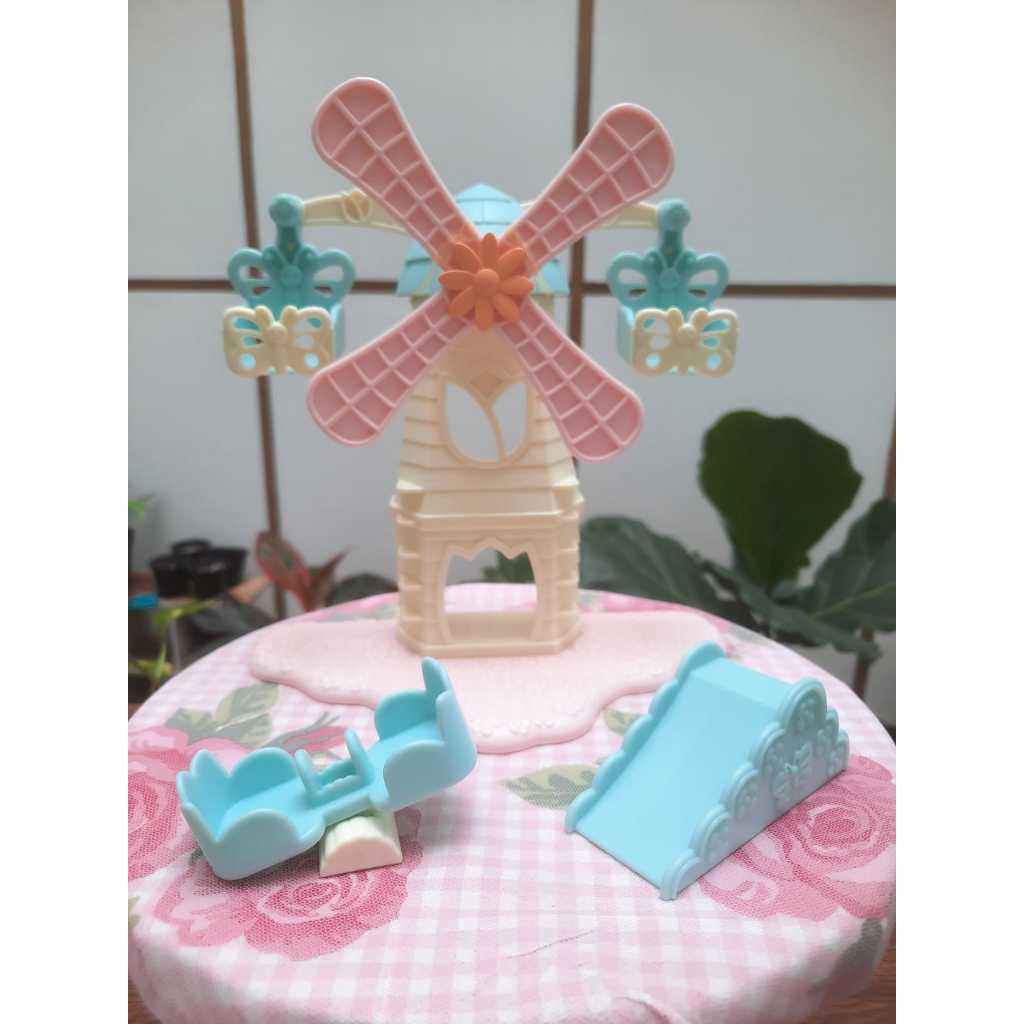 Preloved Sylvanian Baby windmill