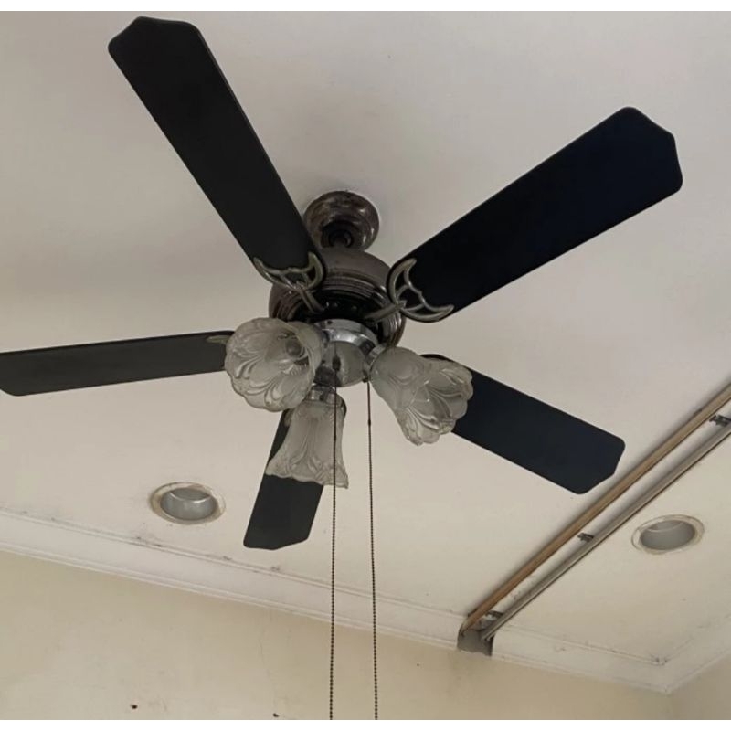 Kipas angin gantung plafon MT Edma 42 inch Miramar Plus Lampu