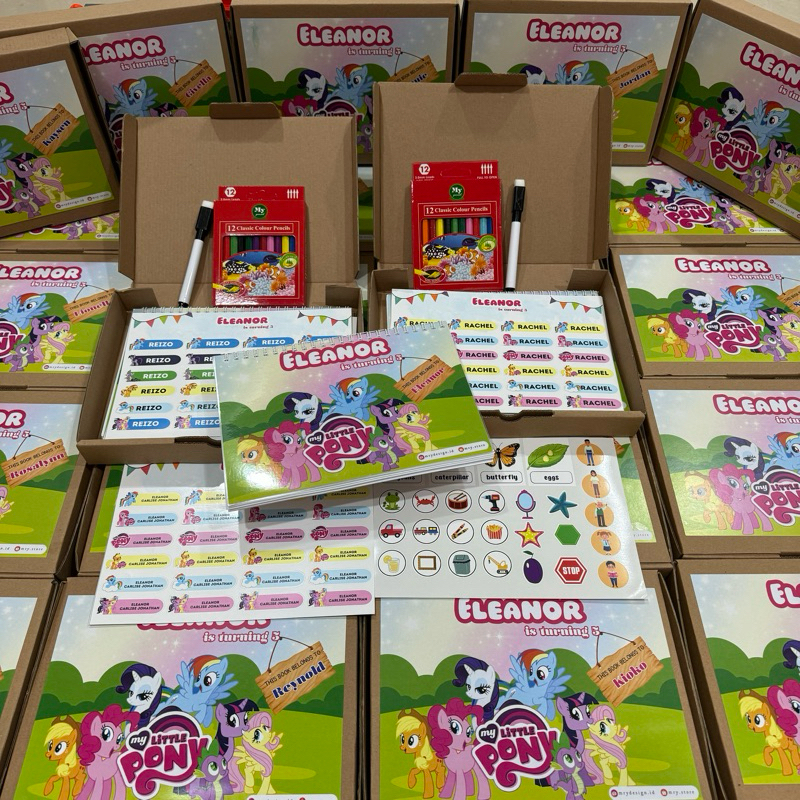

CUSTOM HAMPERS BUKU EDUKASI ULANG TAHUN ANAK