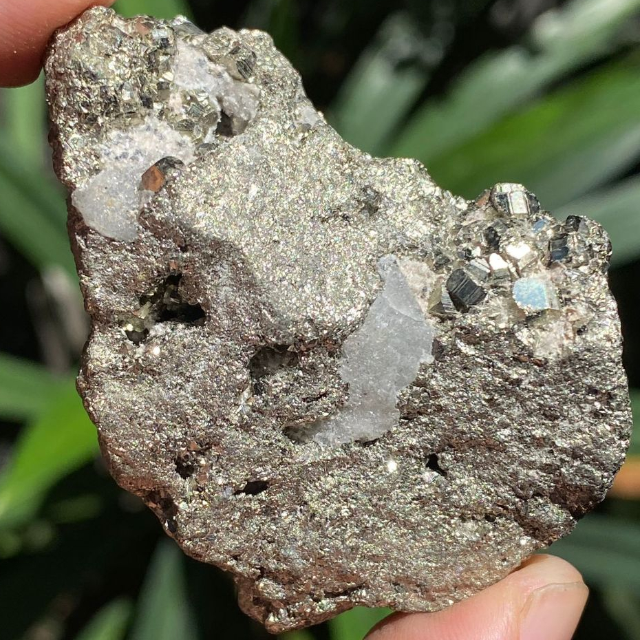 143Gr Natural Pyrite - Bongkahan Pyrite Gems Collection