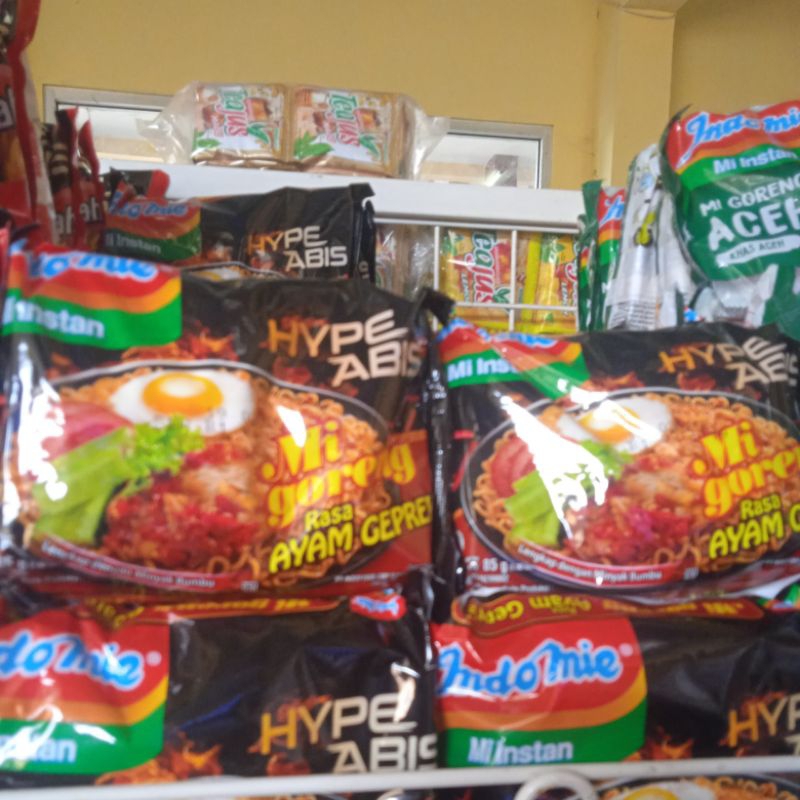 

indomie rasa Ayam geprek