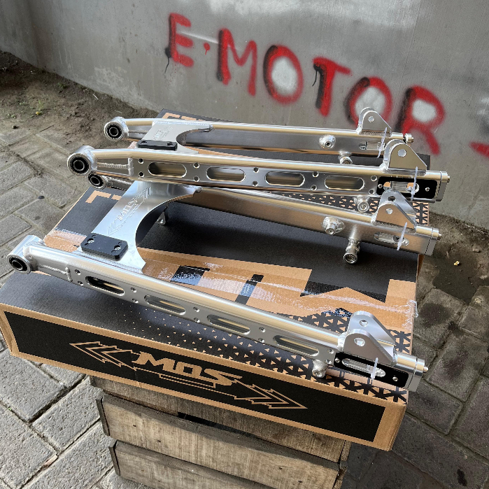 ARM MOS GL Mp Coak Motif Aitech