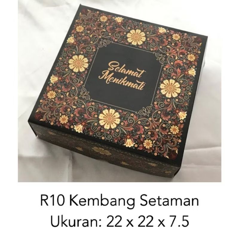 

Dus R10 Kembang Setaman/Dus Nasi 22 x 22 x 7.5 Motif/Snack Box/Dus Nasi Hajatan/Dus nasi ukuran 22/Kerdus Nasi/Box Catering