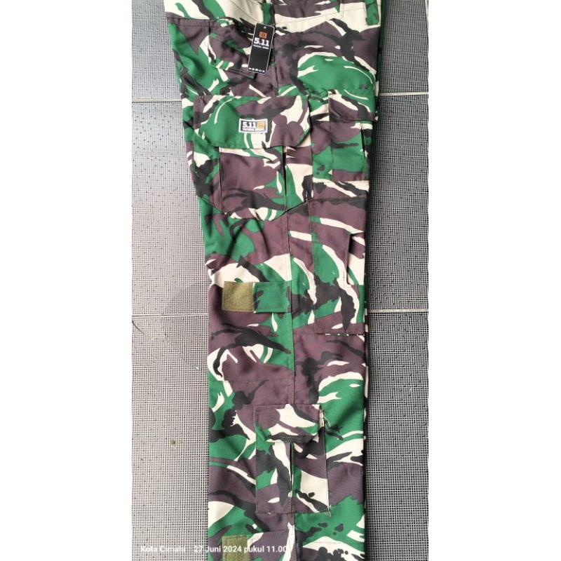 CELANA TACTICAL LORENG 511