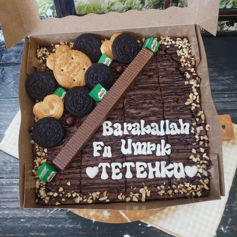 

NOB Brownies Custom kata 20x20 Brownies Birthday Brownies Ultah Brownies Ulang Tahun Kue ulang Tahun