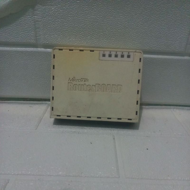 mikrotik 750 second normall