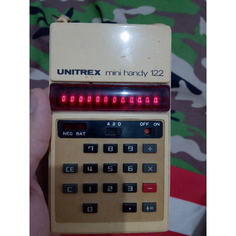 

Kalkulator antik UNITREX Mini Handy 122 made in japan, display Led merah