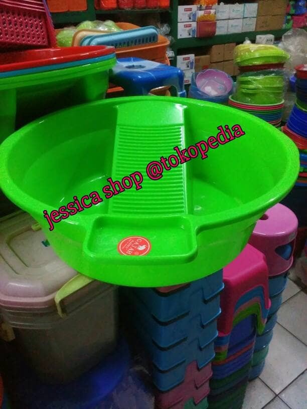 Potongan Akhir Pekan Ember Cuci Baju  Bak Cucian  Ember Plastik Merk Gajah