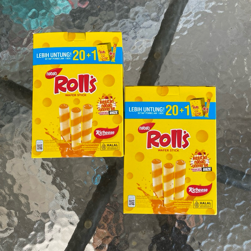 

Nabati Rolls Wafer Stick 1 pack isi 20+1 kemasan 6 g Rasa Recheese