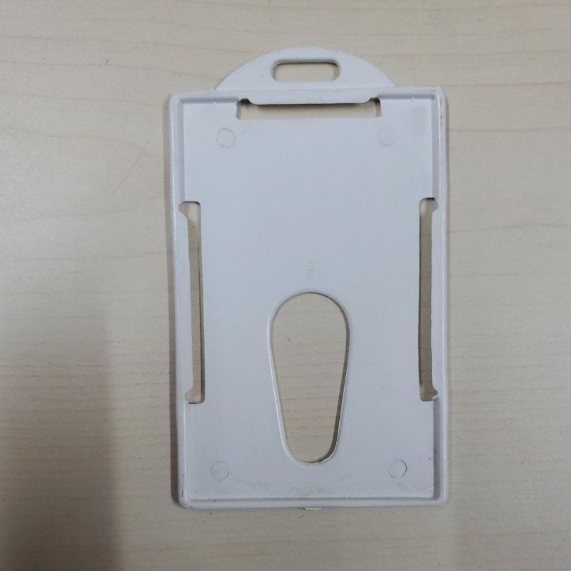 

ID Card plastik / ID CARD CASE / FRAME ID CARD / ID CARD PUTIH DOFF