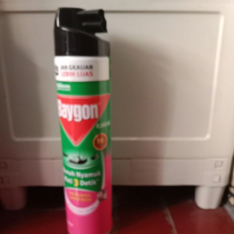 Baygon scjohnson /Baygon anti nyamuk dan kecoa 600ml