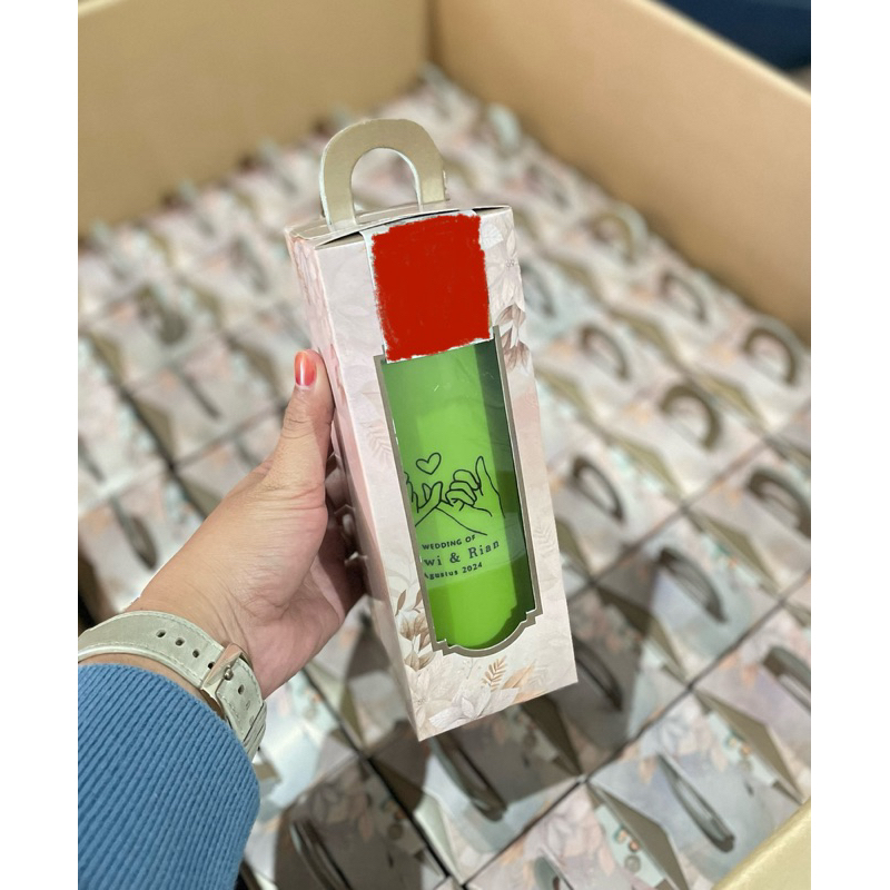 

BOX SOUVENIR BOTOL TUMBLR 7x7x20 COCOK BUAT KAKTUS 6OUP 420ML DOFF BENING SLIM GRADASI DLL